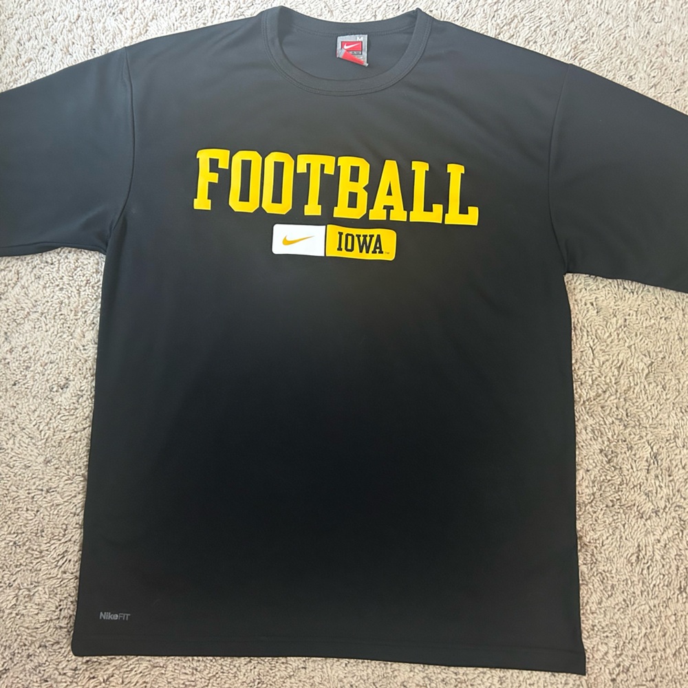 Nike Men's Black and Yellow Iowa Football Tee